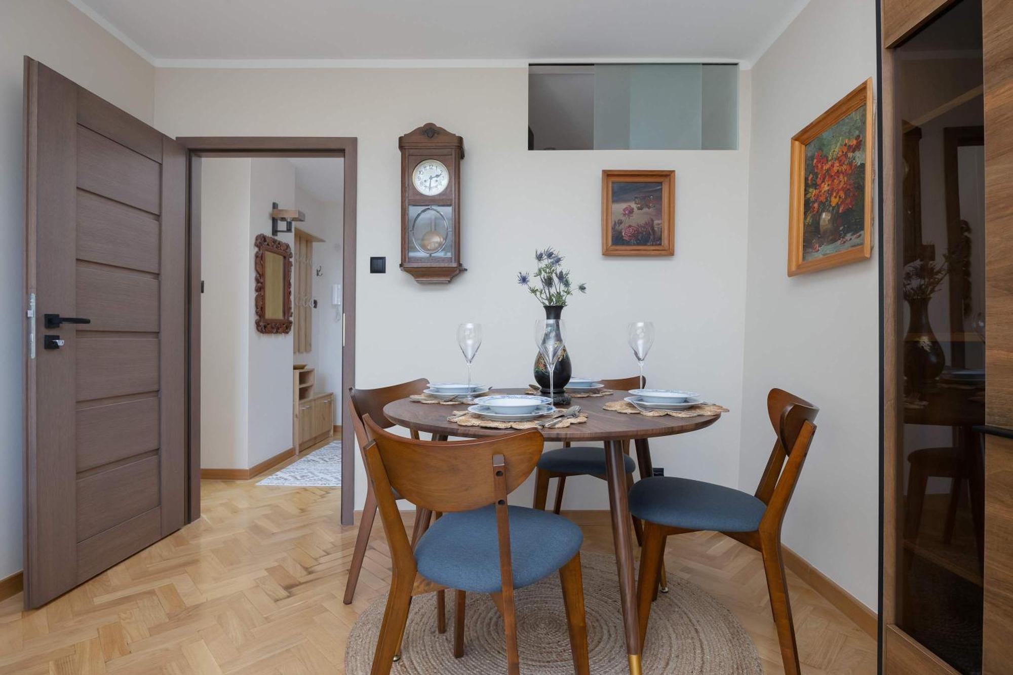 Elegant And Bright Graniczna Near Ogrod Saski By Renters Warszawa